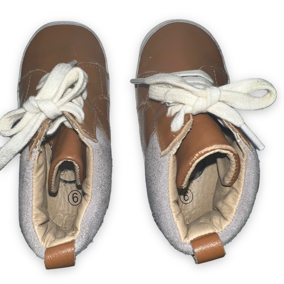 Little Love Bug Brown Leather Lace Up Baby Shoes Size 6 Handmade Baby Shoes - Picture 3 of 7
